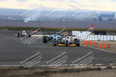 media/Nov-16-2025-CalClub SCCA (Sun) [[2975c16dfc]]/Group 5/Turn 1/